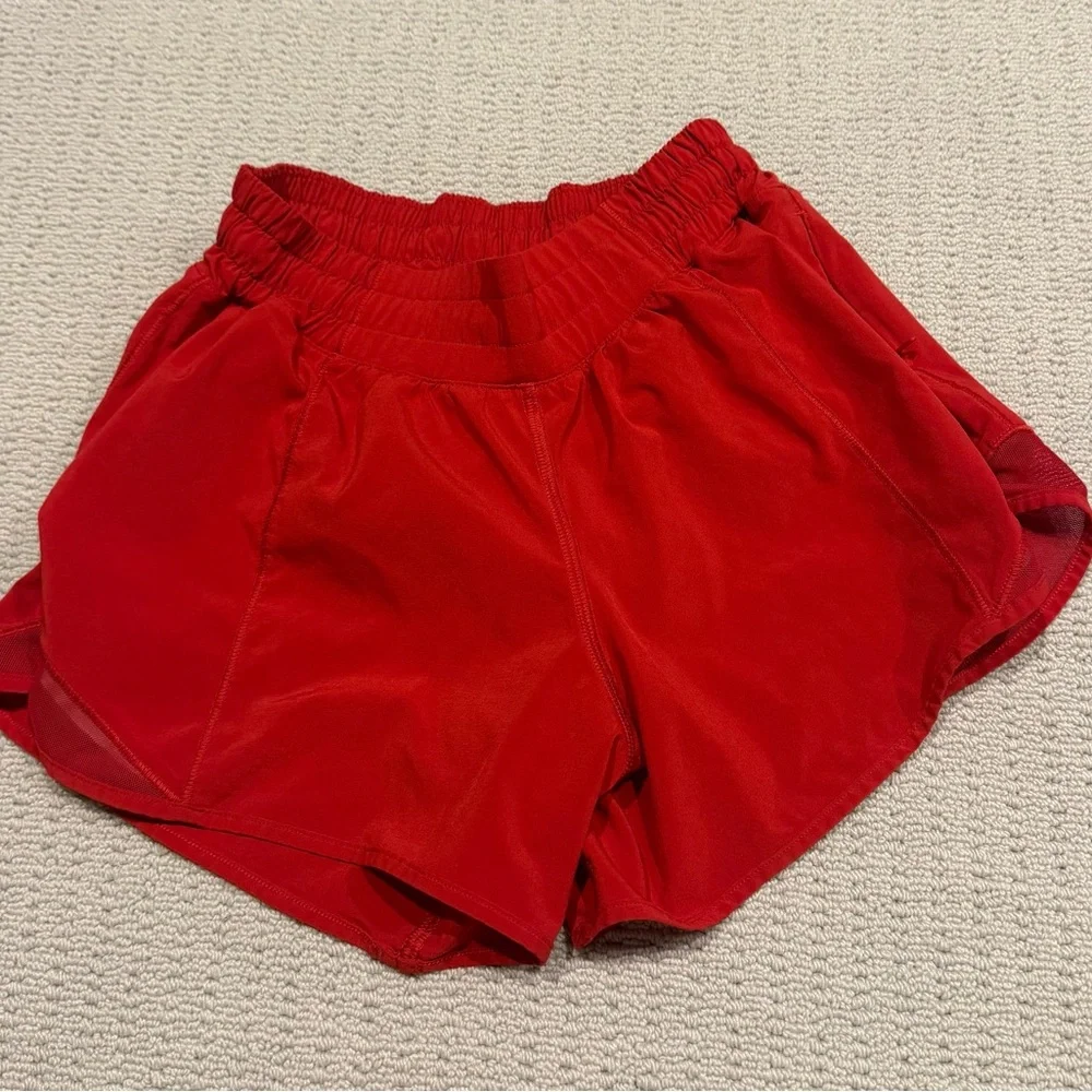 lululemon athletica Women’s Red Athletic Shorts - Hotty Hot 4”